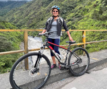 biking banos ecuador